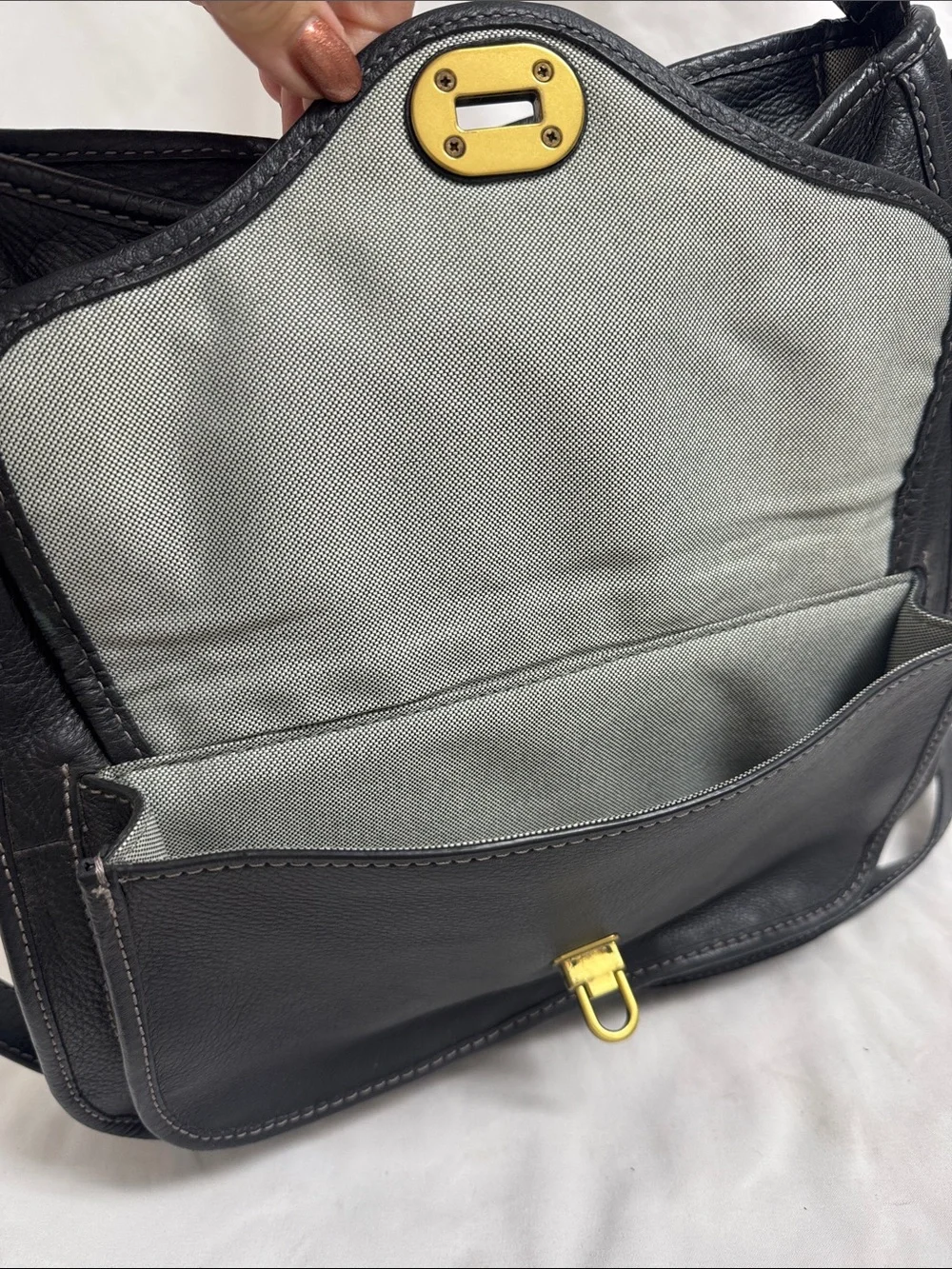 FOSSIL Large Heritage Black Leather Hobo Bag, Dark Gold Hardware
